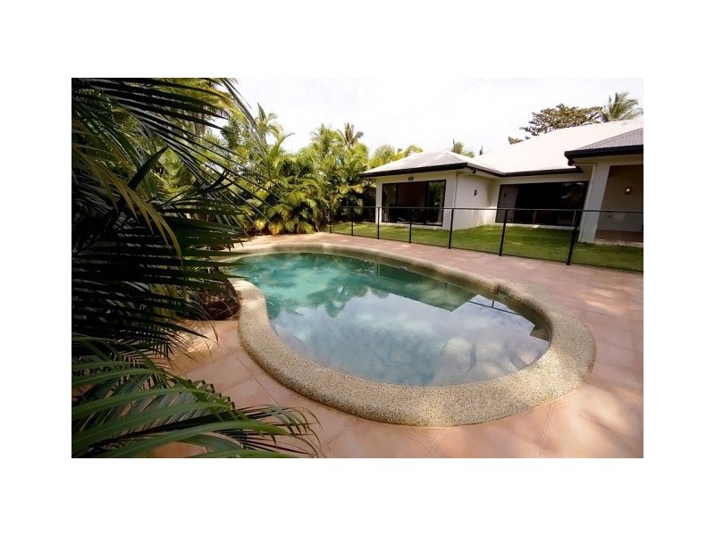 20 Batt Street, Clifton Beach QLD 4879