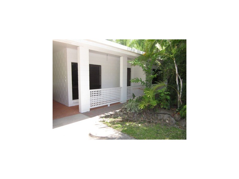 26 Satellite Street, Clifton Beach QLD 4879