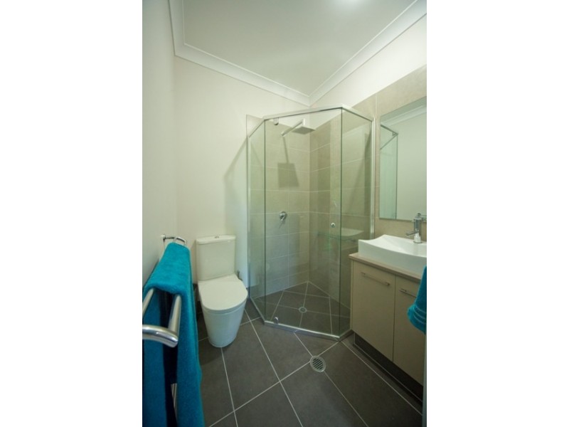 21 Muller Street, Palm Cove QLD 4879