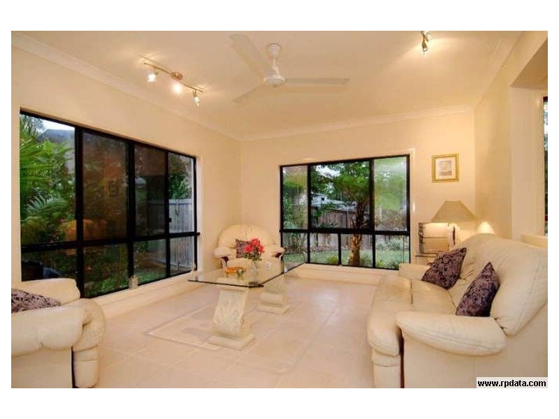 Clifton Beach QLD 4879