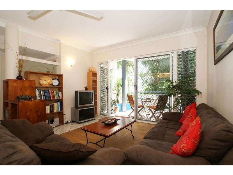9/34 Minnie Street, Cairns QLD 4870