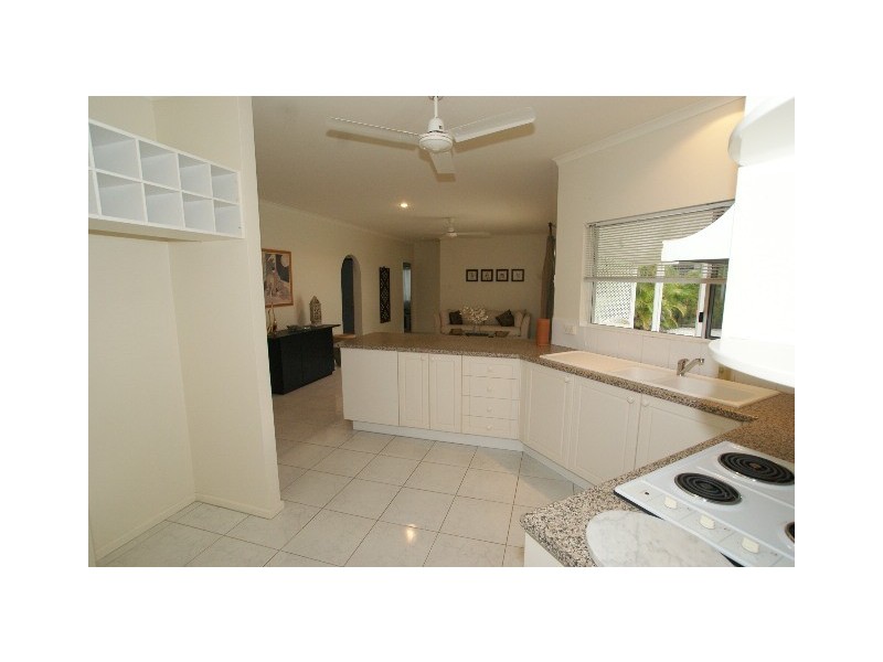 51 Yule Avenue, Clifton Beach QLD 4879