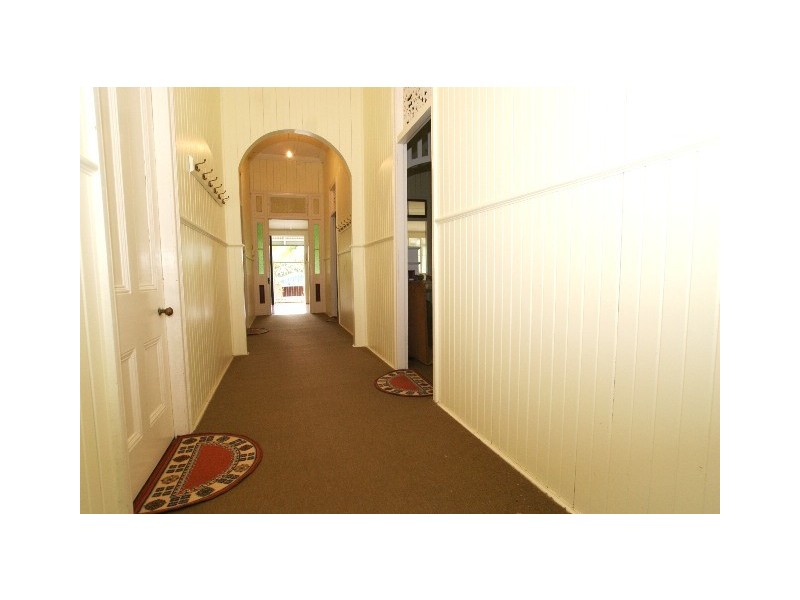 3 Mahab Street, Kewarra Beach QLD 4879