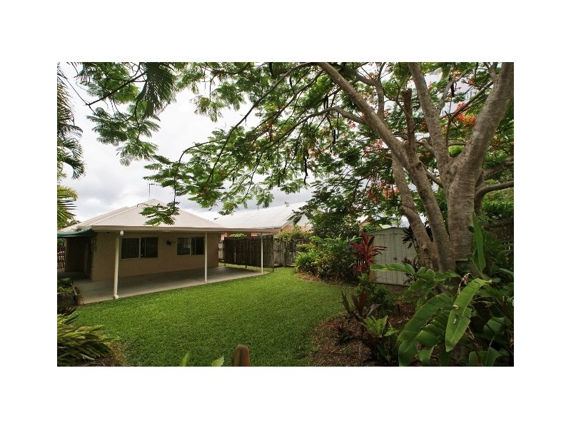 29 Dolphin Close, Kewarra Beach QLD 4879