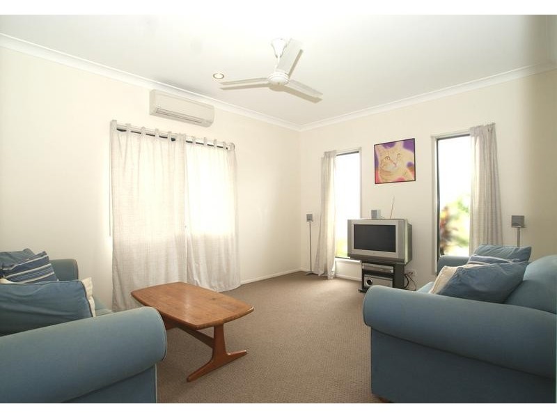 19 Moojeeba Way, Trinity Park QLD 4879