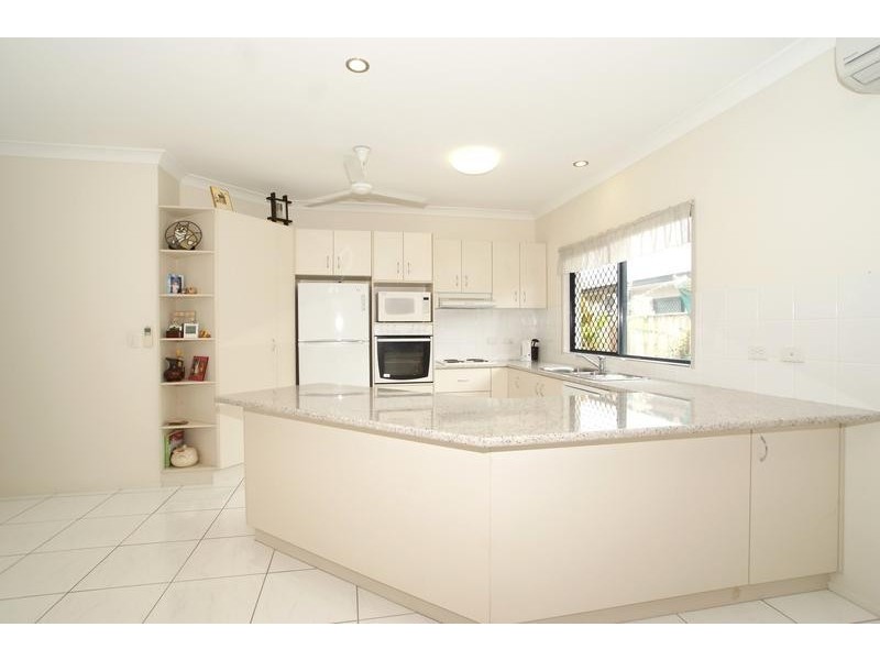 19 Moojeeba Way, Trinity Park QLD 4879