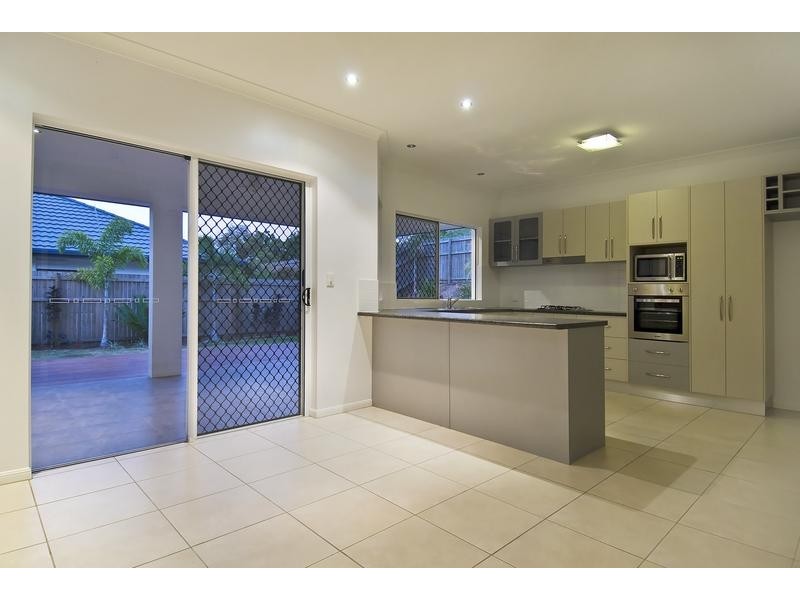 26 Hideaway Close, Palm Cove QLD 4879