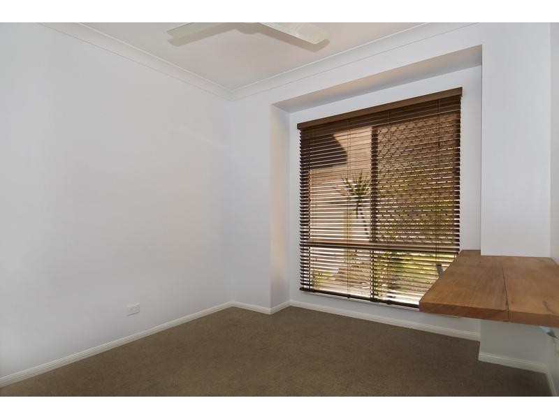 26 Hideaway Close, Palm Cove QLD 4879