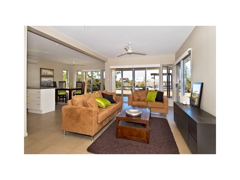 101 Harbour Drive, Trinity Park QLD 4879