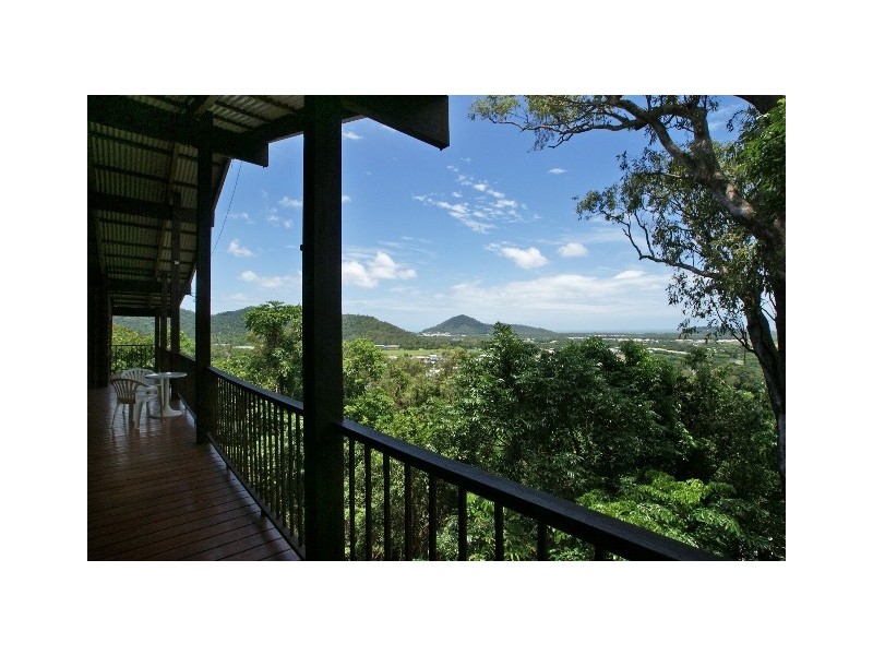 14 Jarda Street, Smithfield QLD 4878