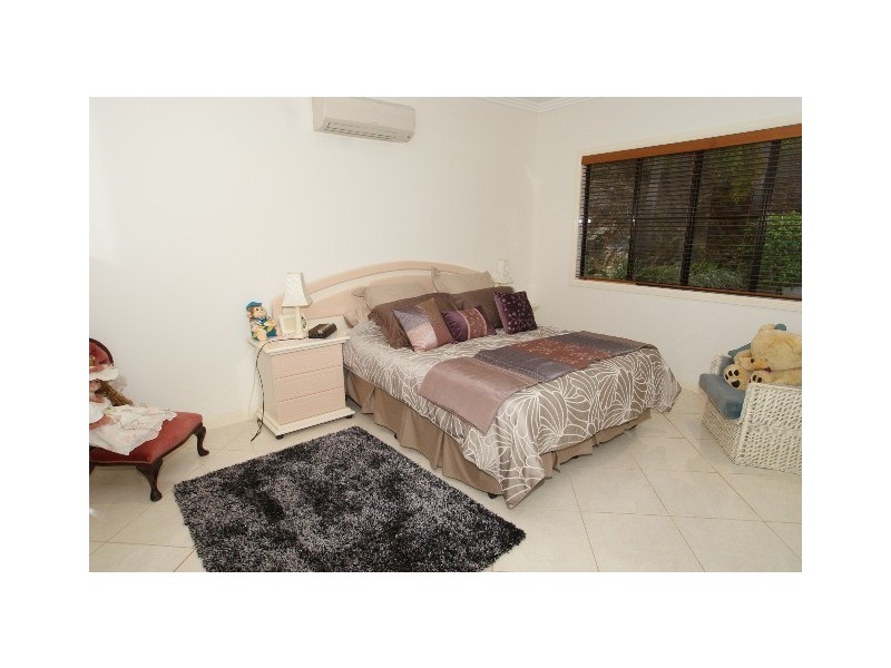 21 Kawana Street, Caravonica QLD 4878