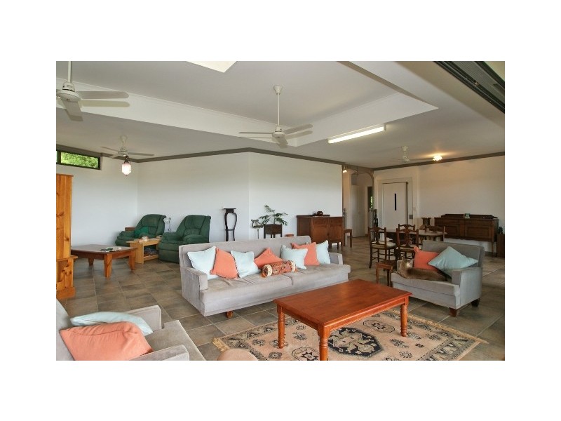 97-99 Figtree Drive, Caravonica QLD 4878