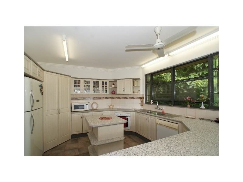 97-99 Figtree Drive, Caravonica QLD 4878