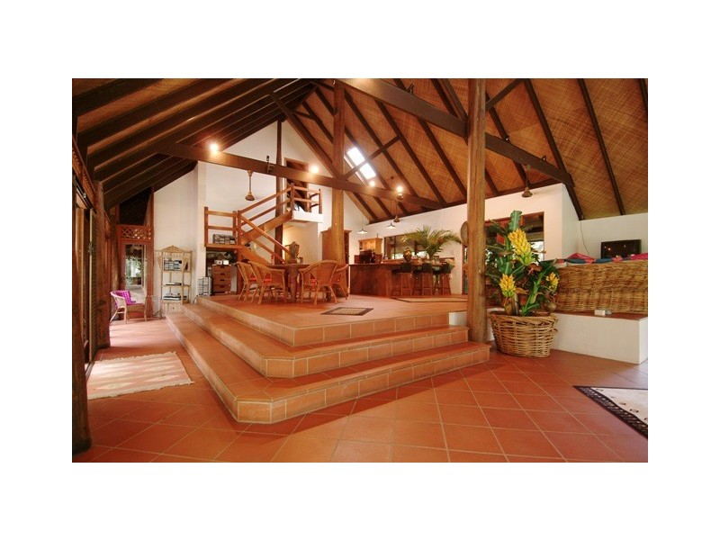 19 Satellite Street, Clifton Beach QLD 4879