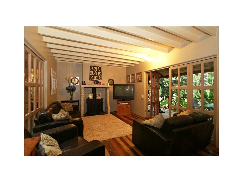 11 Weir Road, Kuranda QLD 4881