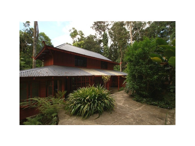 11 Weir Road, Kuranda QLD 4881