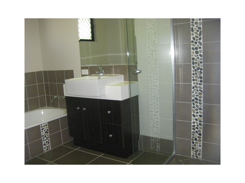 12 Vetiver Street, Trinity Park QLD 4879