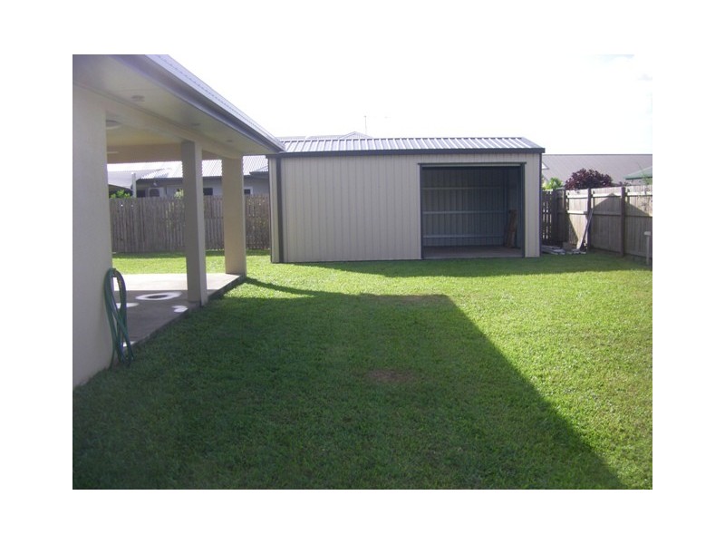 12 Vetiver Street, Trinity Park QLD 4879