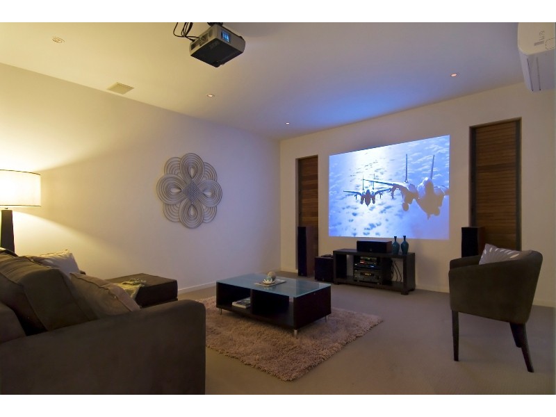 29 Aurelia Street, Palm Cove QLD 4879