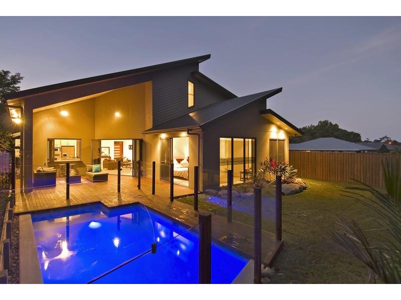 29 Aurelia Street, Palm Cove QLD 4879