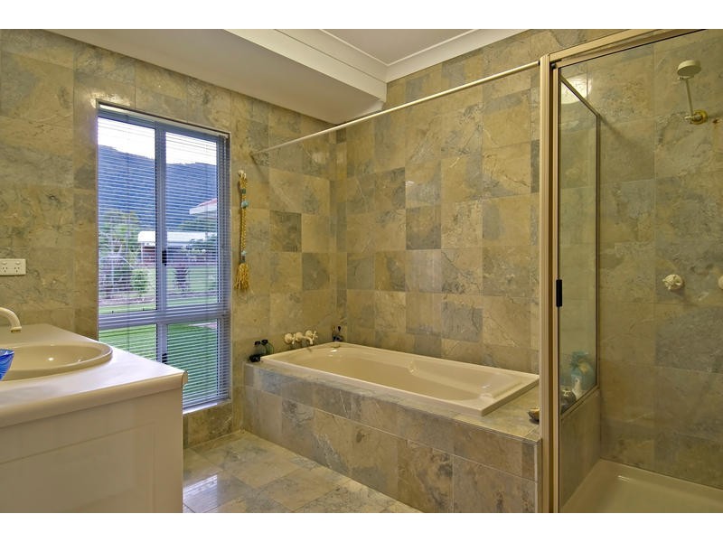 22-24 Joseph Banks Drive, Kewarra Beach QLD 4879