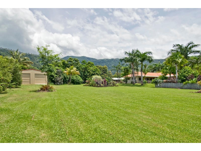 22-24 Joseph Banks Drive, Kewarra Beach QLD 4879