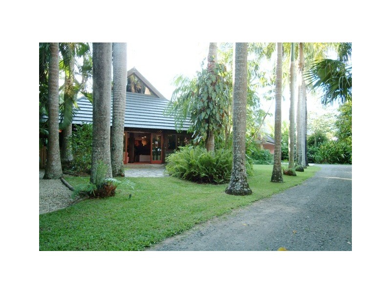 19-21 Satellite Street, Clifton Beach QLD 4879