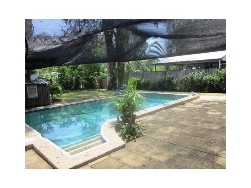45 Endeavour Road, Clifton Beach QLD 4879