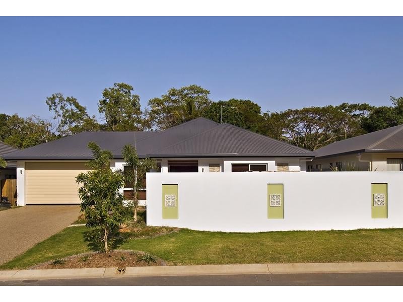 26 Hideaway Close, Palm Cove QLD 4879