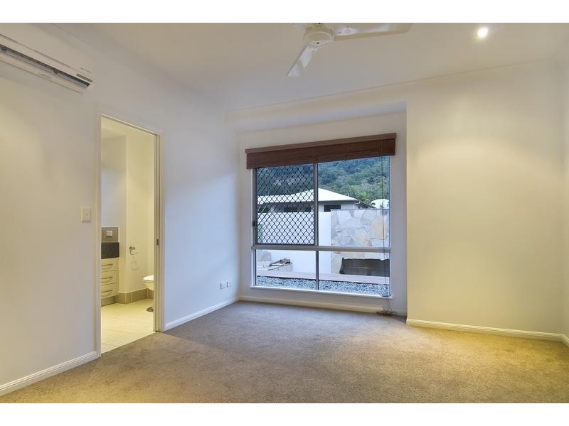 26 Hideaway Close, Palm Cove QLD 4879