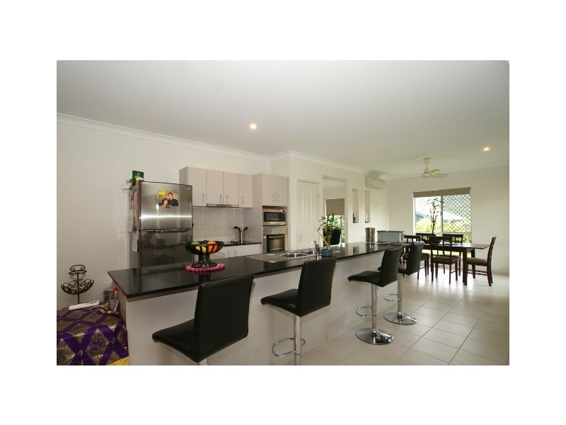 48 Catamaran Circuit, Trinity Beach QLD 4879