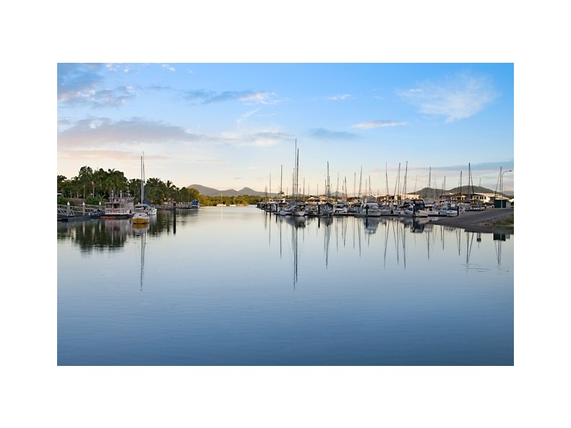 82 Harbour Drive, Trinity Park QLD 4879