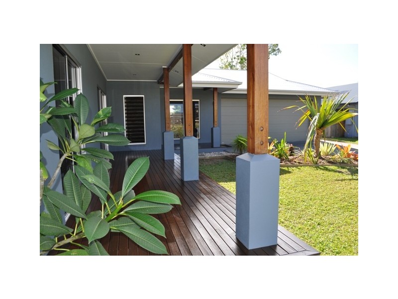 12 Saunders Court, Clifton Beach QLD 4879