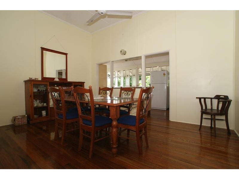 3 Mahab Street, Kewarra Beach QLD 4879