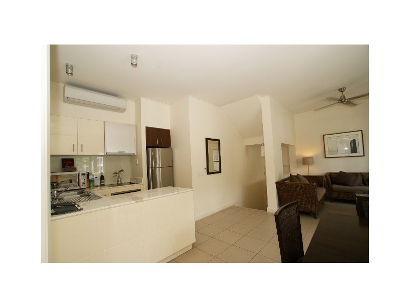 5/123 Williams Esplanade, Palm Cove QLD 4879