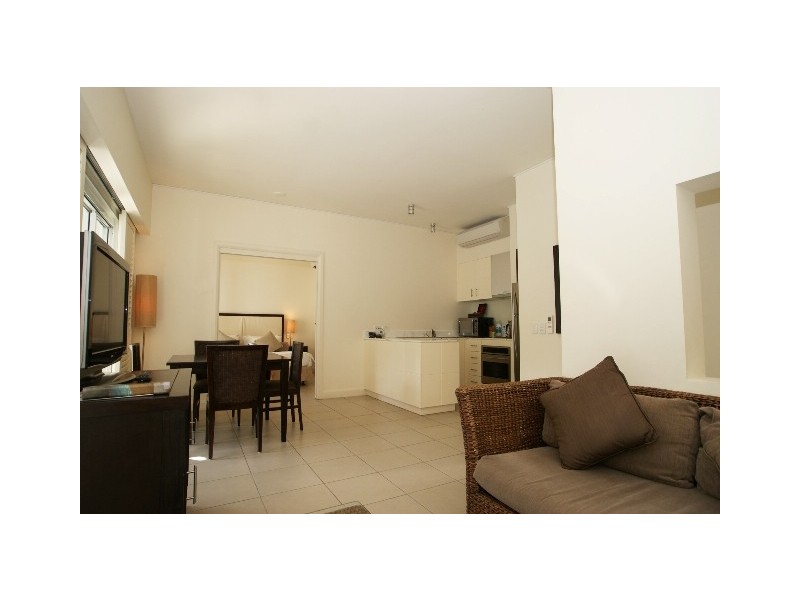 5/123 Williams Esplanade, Palm Cove QLD 4879