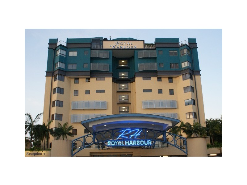 25/73 Esplanade, Cairns QLD 4870