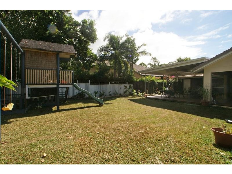 10 Green Ave, Kewarra Beach QLD 4879