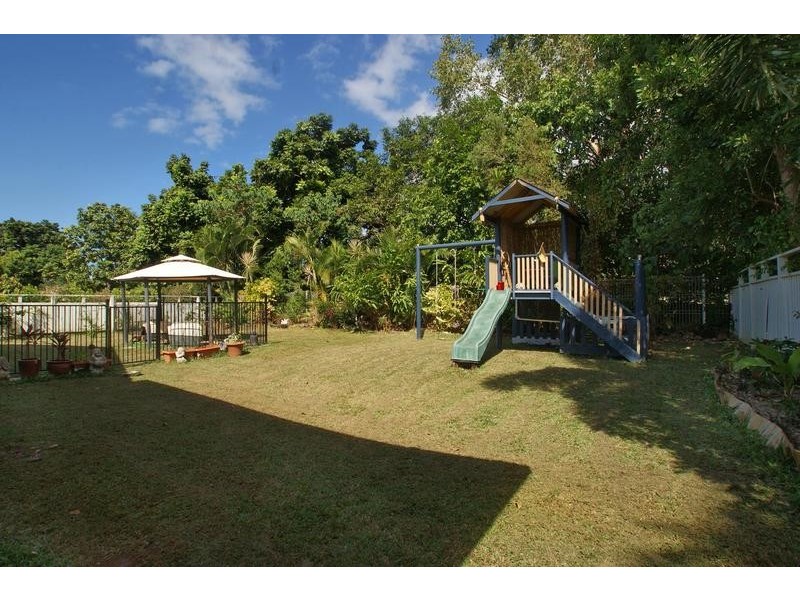 10 Green Ave, Kewarra Beach QLD 4879