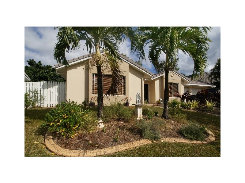 10 Green Ave, Kewarra Beach QLD 4879