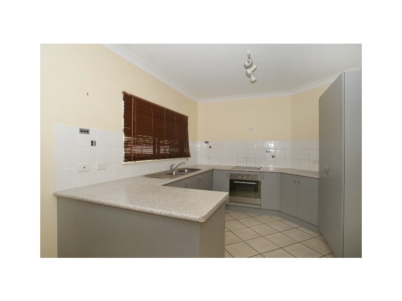 27 Cooya Street, Kewarra Beach QLD 4879