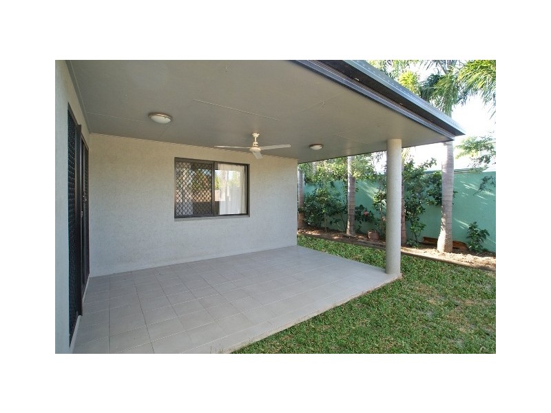 27 Cooya Street, Kewarra Beach QLD 4879
