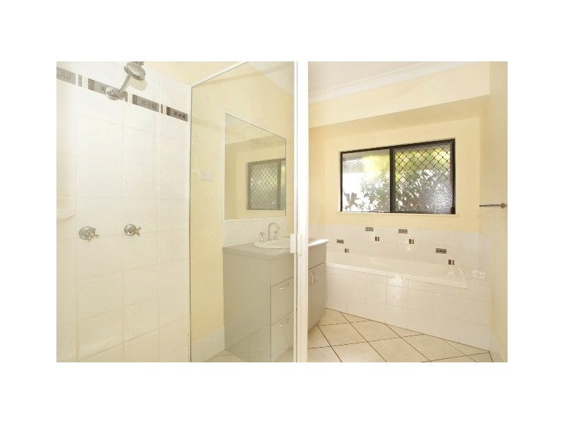 27 Cooya Street, Kewarra Beach QLD 4879