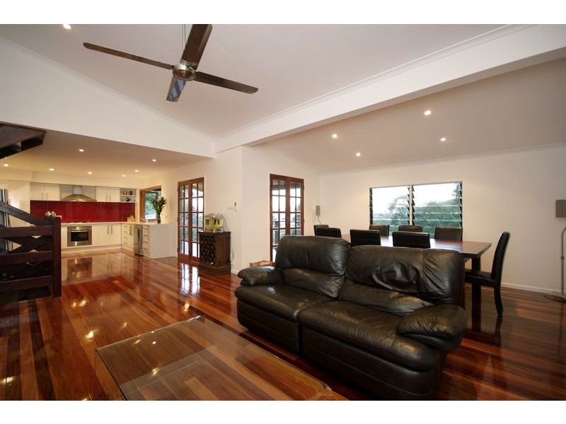 165 Stanton Road, Smithfield QLD 4878