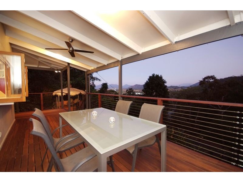 165 Stanton Road, Smithfield QLD 4878