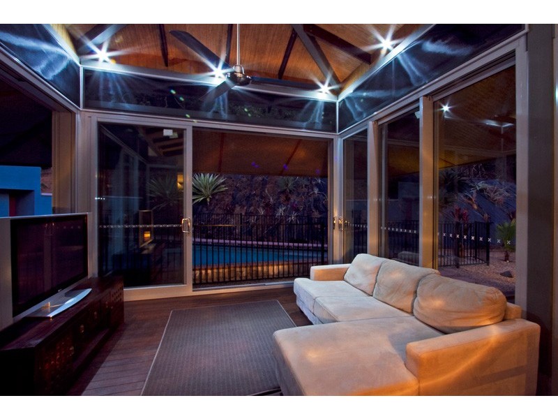 22 Chatham Terrace, Smithfield QLD 4878
