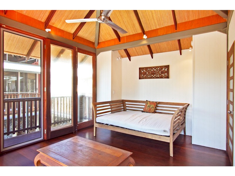 22 Chatham Terrace, Smithfield QLD 4878