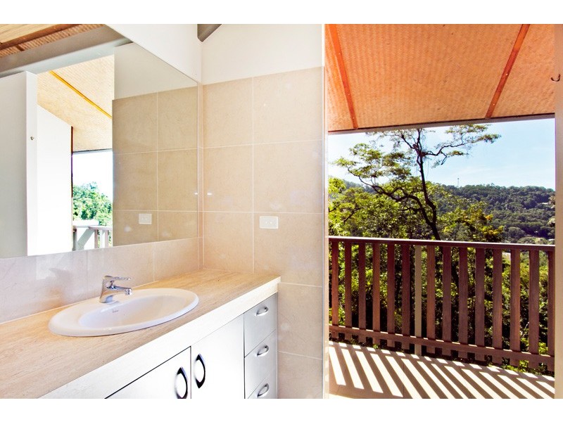 22 Chatham Terrace, Smithfield QLD 4878