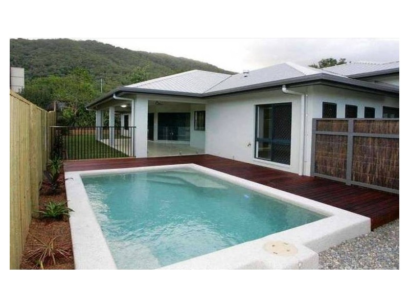 35 Aurelia Street, Palm Cove QLD 4879