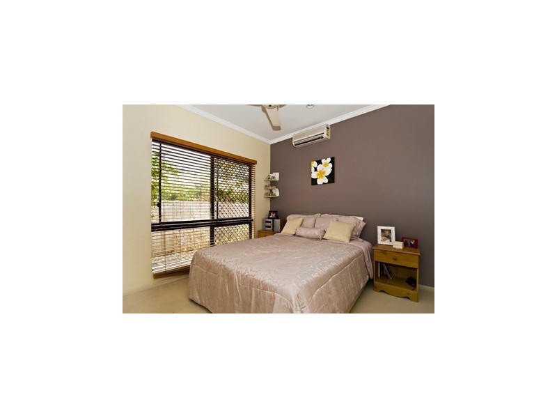 22 Moore Road, Kewarra Beach QLD 4879